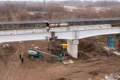 Budowa mostu w Ostrowie (listopad 2021)