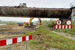 Rozbiórka mostu w Ostrowie (październik 2020)