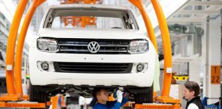 Amarok wyjezdza z Hanoweru