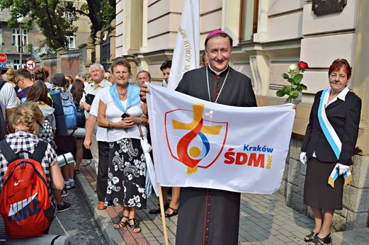 Biskup Andrzej Jeż zachęca młodzież do udziału w ŚDM Bp Andrzej Jez