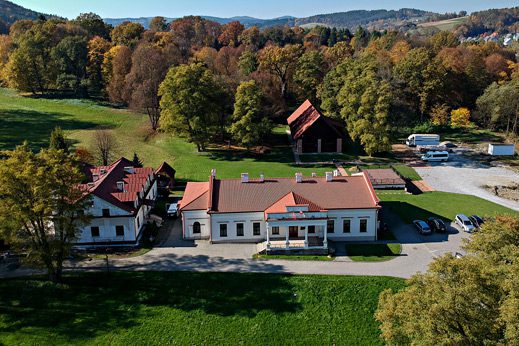 Centrum-Paderewskiego.jpg Sezon artystyczny w Kąśnej Dolnej czas zacząć