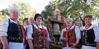 Członkinie Koła Gospodyń Wiejskich z Ładnej