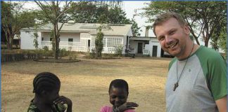 Ksiadz Mateusz Dziedzic