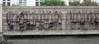 Pomnik Wiezniow Oswiecimia