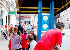 Rowerzysci na chodnikach