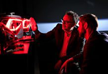 Trzy lata pracy nad reflektorami