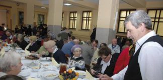 Wigilia dla kilkuset osob