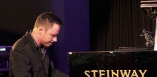 darek drobroszczyk trio