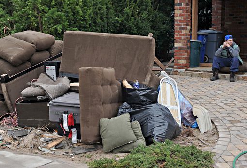 W Miejskim Zarządzie Budynków w Tarnowie w 2017 r. wykonano 23 eksmisje, w tym roku – 17. Zaległych jest blisko setka, ale eksmitowanych nie ma gdzie przenieść eksmisja