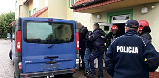 grozil doprowadzenie