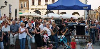 jazzowy rynek w Tarnowie