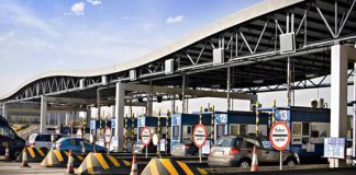 korki przy bramkach na A