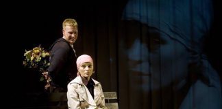 W małżeńskim trójkącie