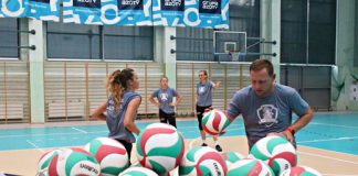 Odmieniona „Jedynka” zaprezentowała się kibicom