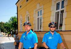 straznicy na rowerach