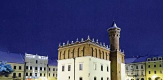 zimowy rynek w Tarnowie