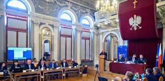 Ciepiela chciał kolejnych podwyżek