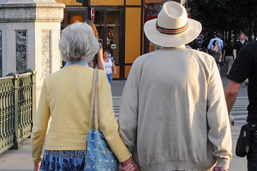 1 Rząd obiecuje, emeryci muszą dorabiać…