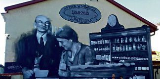 Zofia Kurek z autorem dzieła