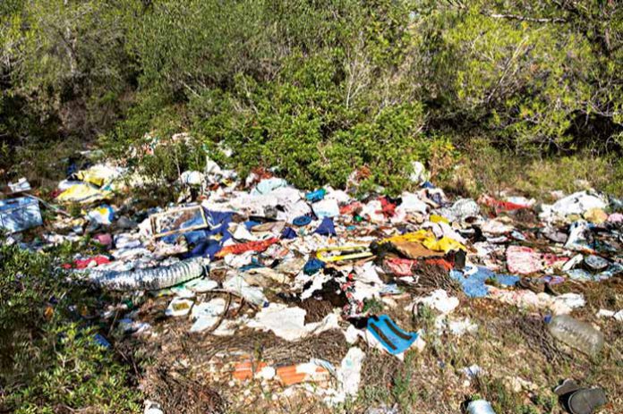 wysypisko depositphotos