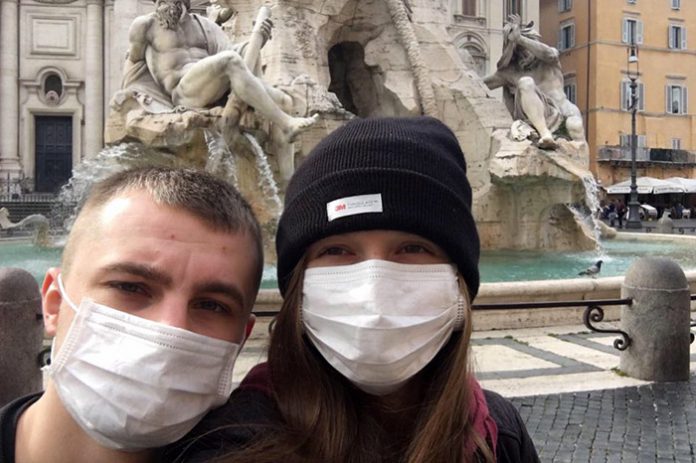 milosc w czasach zarazy