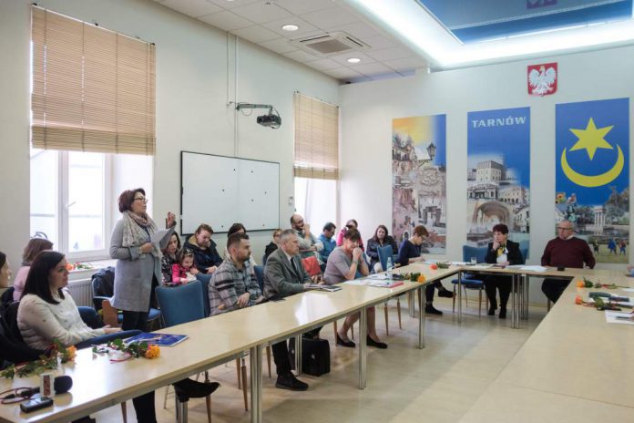 POSIEDZENIE KOMISJI OŚWIATY posiedzenie komisji oswiaty scaled