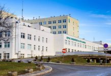 Szpital zamknięty dla cateringu i kurierów