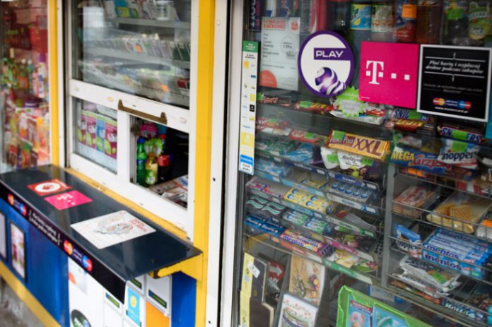 kiosk prasa gazety