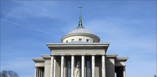 Parafia NMPS w Dąbrowie Tarnowskiej