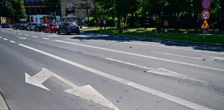 koleiny na nowej nawierzchni