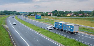 afera kosiłtrawęwpasiedrogowym