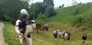 Zamkomania Tarnów,rekonstrukcje