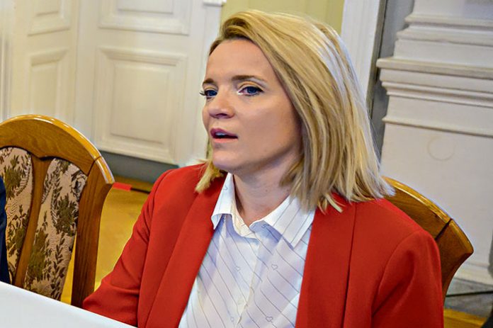 Radna PiS Angelika Świtalska nagle rezygnuje z funkcji prezesa Koltaru