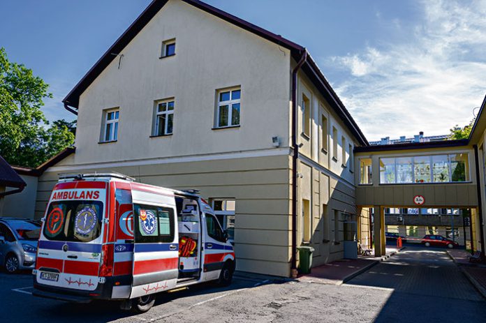 Rodzinny układ rządzi pogotowiem w Tarnowie