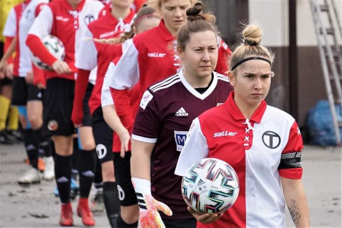 .ligkobiet.TarnoviaprzegrałazPogoniąDekpolTczew:.