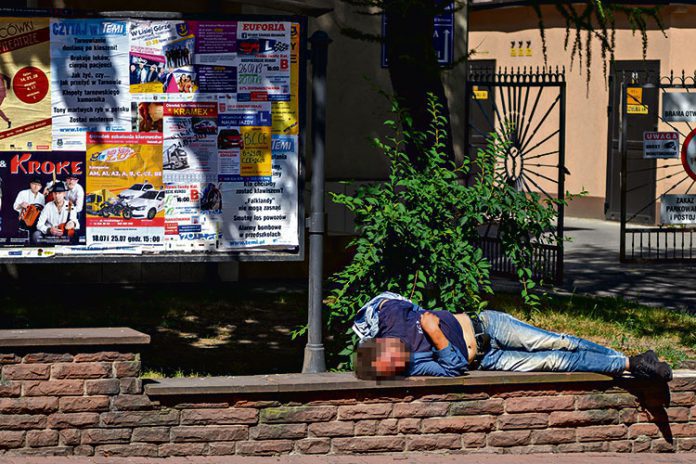 Bezdomni podwójnie zagrożeni