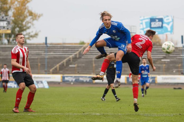 W.derbachTarnowaUniapokonałaTarnovię: