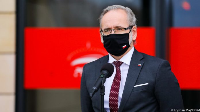 Adam Niedzielski: Trzecia fala się rozpędza