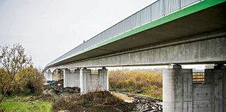 budowa mostu w Borusowej, w gminie Gręboszów