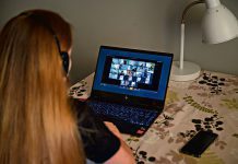 Nauczyciele, uczniowie i rodzice o zdalnych lekcjach