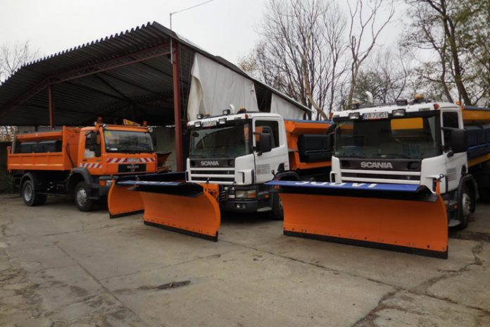 Utrzymanie ulic piaskarka