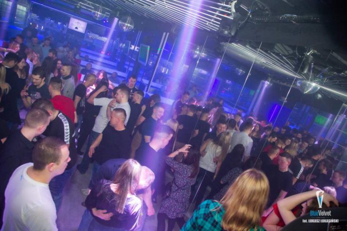 Tarnowskie kluby otwarte mimo zakazu