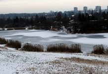 Zalew Kantoria w zimowej scenerii