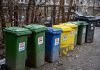 Segregowanie śmieci… niczym wiedza tajemna brązowe pojemniki na bioodpady