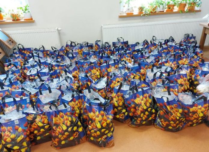 świąteczne paczki dla najbardziej potrzebujących