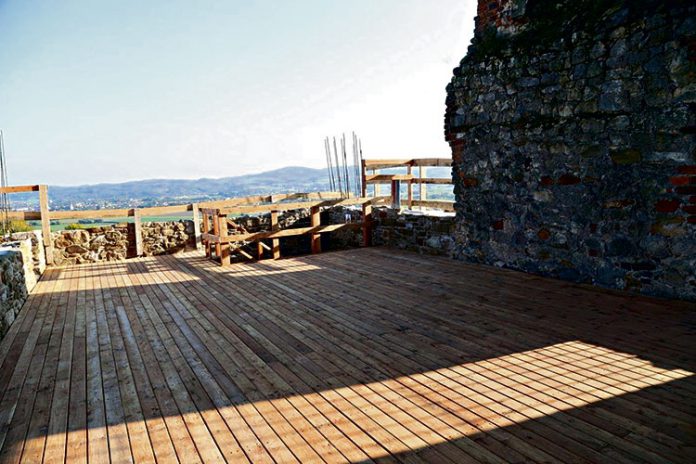 Czwarty etap odbudowy zamku w Melsztynie