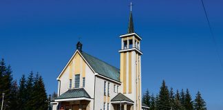 Kościół w Kątach ukarany przez sanepid