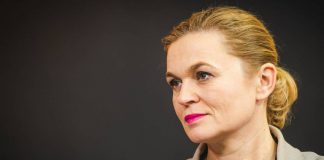 Barbara Nowacka: Tylu wyborców PiS popiera strajki kobiet