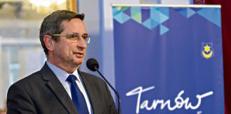 Polityczny come back Romana Ciepieli