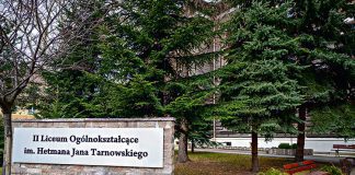 Rozstrzygnięto konkursy na dyrektorów tarnowskich placówek oświatowych